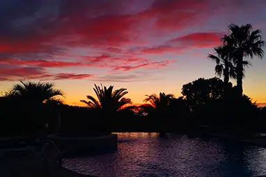 osta de sol espectacular entorn natural Can Jordi del Montnegre - casa rural paisatges mediterranis Catalunya